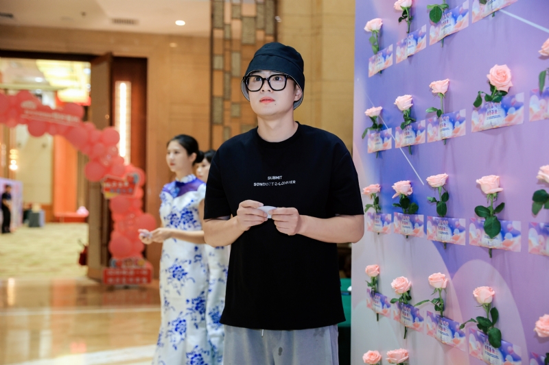 被驯服的象的第一张照片--江门相亲服务中心