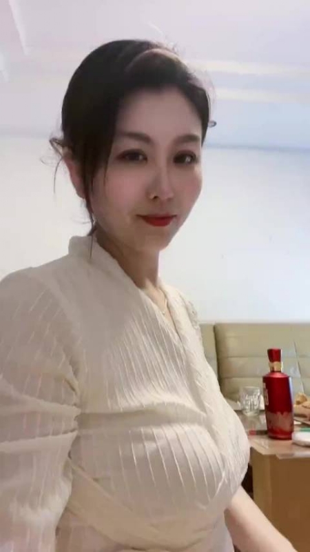 钕钕的第一张照片--江门相亲服务中心